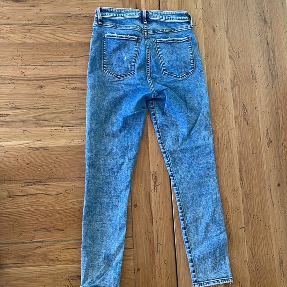 A&F The Super Skinny Ankle High Rise - Picture 6 of 7